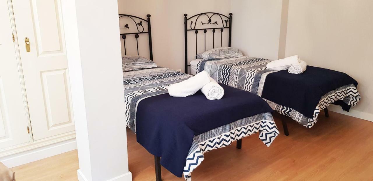 Apartamento Duplex Frente Al Mar Paseo Maritimo Torremolinos Leilighet Eksteriør bilde