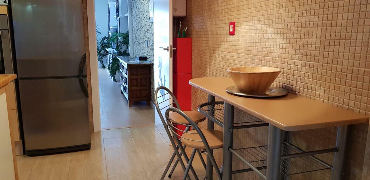 Apartamento Duplex Frente Al Mar Paseo Maritimo Torremolinos Leilighet Eksteriør bilde