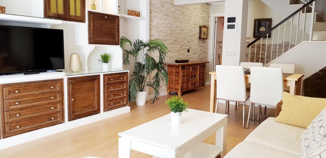 Apartamento Duplex Frente Al Mar Paseo Maritimo Torremolinos Leilighet Eksteriør bilde