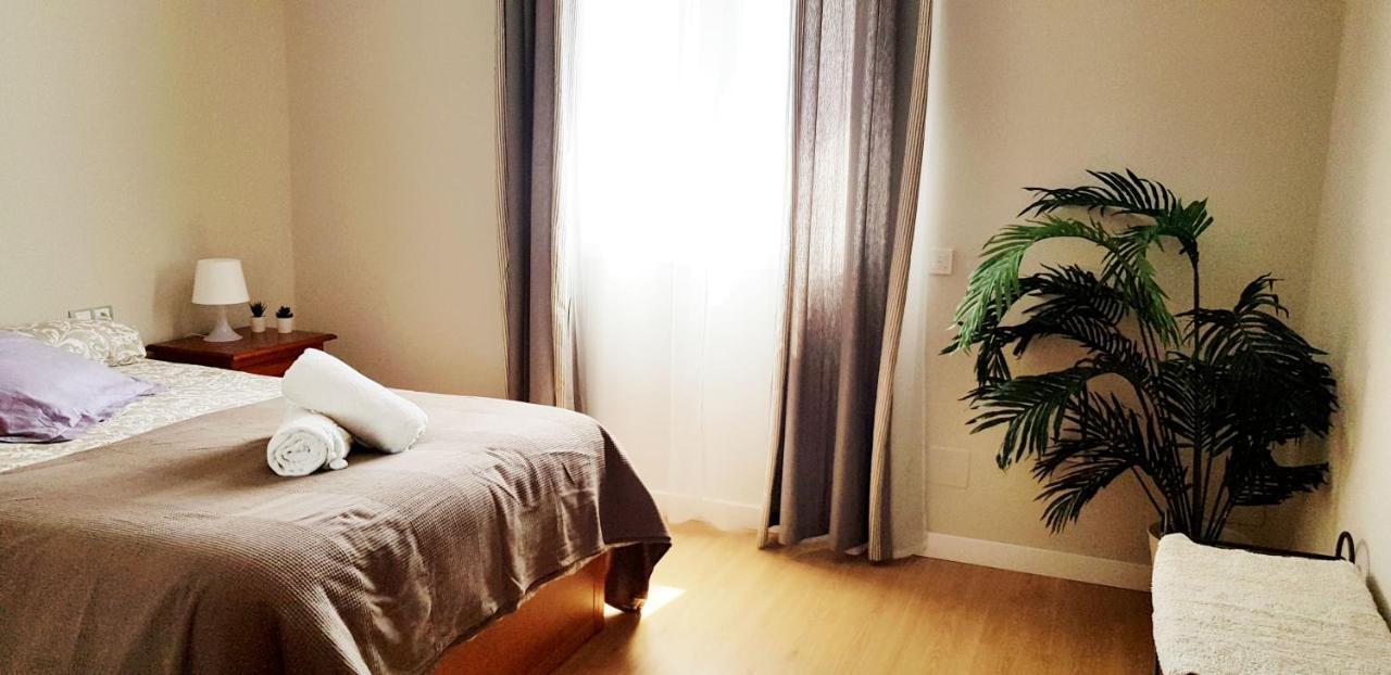 Apartamento Duplex Frente Al Mar Paseo Maritimo Torremolinos Leilighet Eksteriør bilde